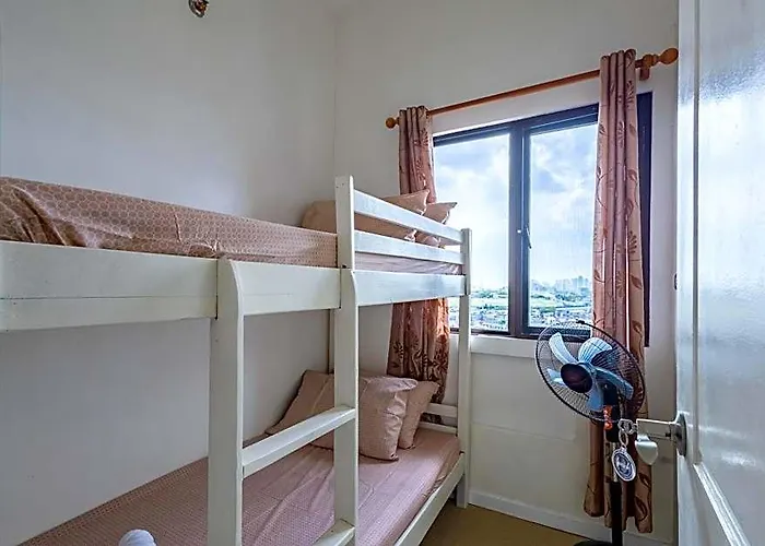 Hotel Raya P09 - Airport-side Penthouse
