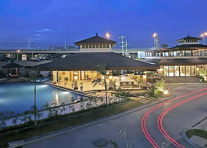 Raya P09 - Airport-side Penthouse Hotel