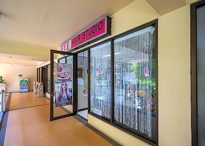 Raya P09 - Airport-side Penthouse 4* Manila