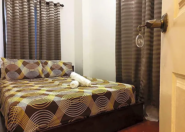 Hotel Raya P09 - Airport-side Penthouse 4*