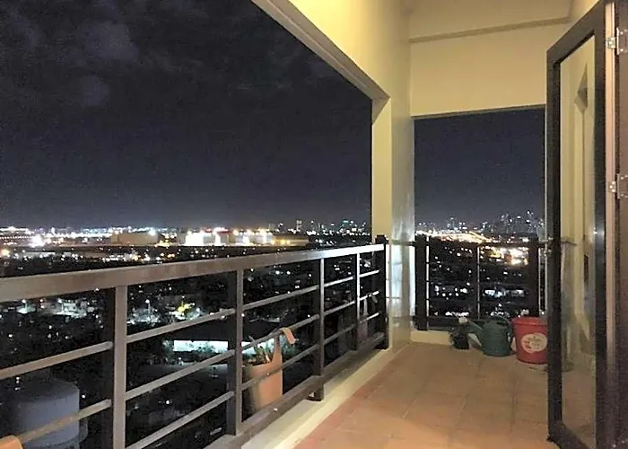 Raya P09 - Airport-side Penthouse 4*